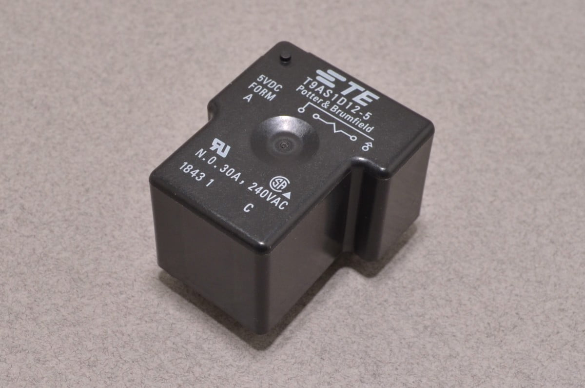 SPDT Pack of:1 5-Pins Songle Mini Relay 5 2 20A 5V,12V / 10A 