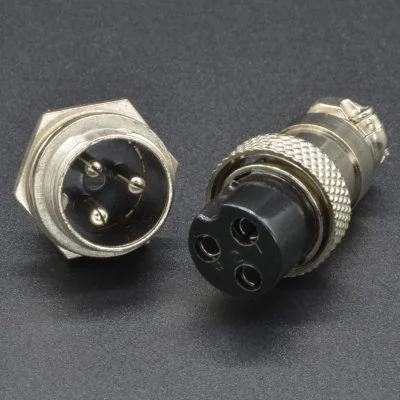 3-pin-chassis-connector