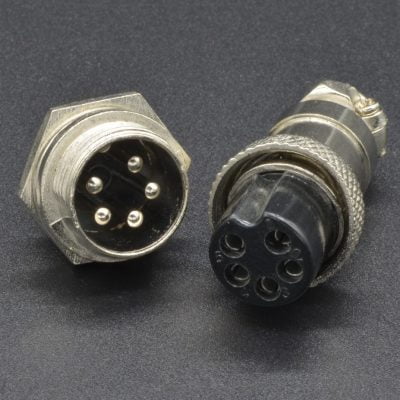 5-pin-chassis-connector